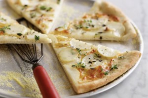 روش درست کردن پیتزا سیب زمینی و پنیر